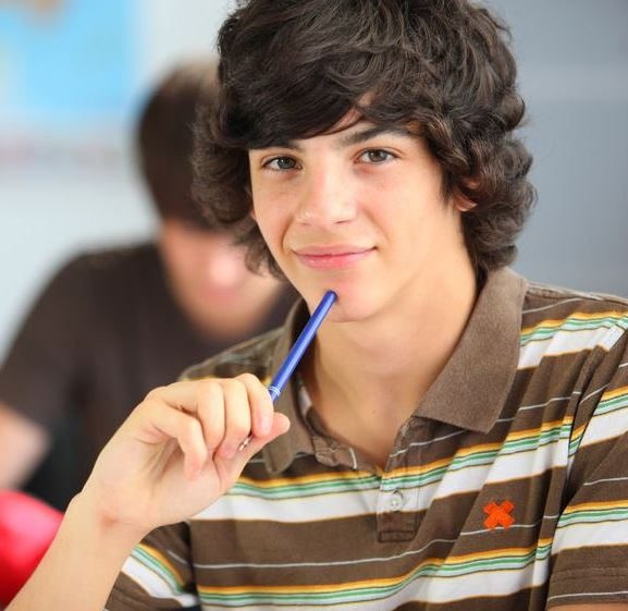 7 Things All Teens Should Know About Applying to College 1 college student