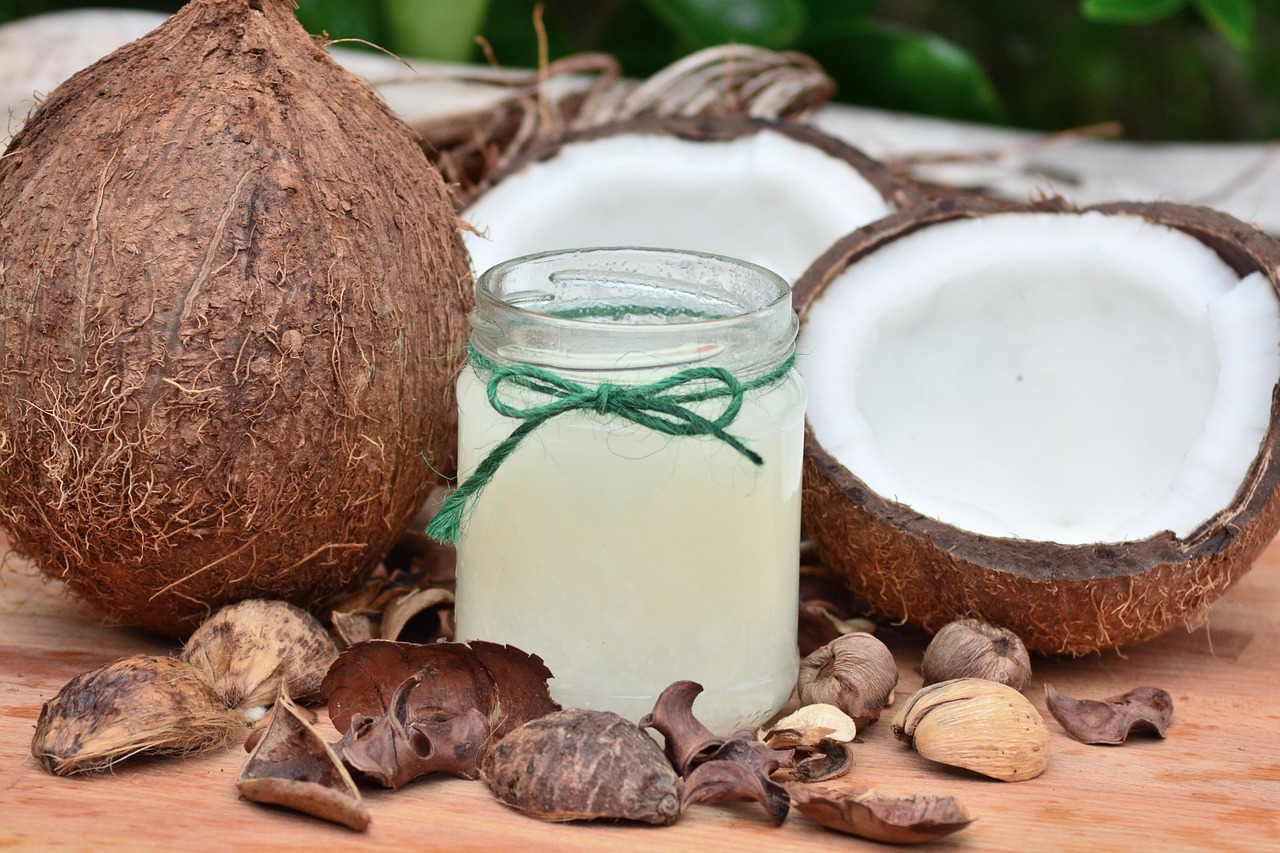 5 Home Remedies to get rid of Dandruff 3 food 3062139 1280