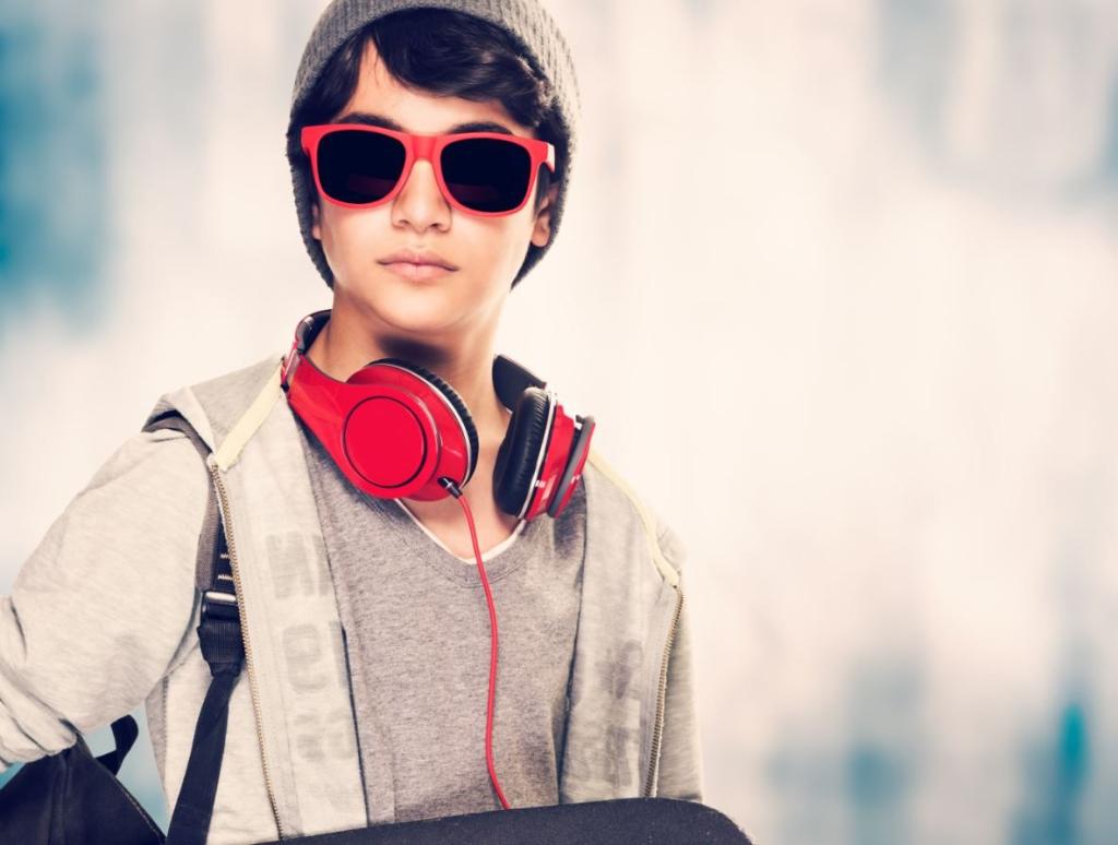 4 Hormone Headaches That All Teen Boys Can Relate To